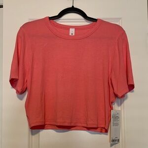 lululemon athletica Sakura Pink Straight Hem  Crop Top, Size 14, NWT